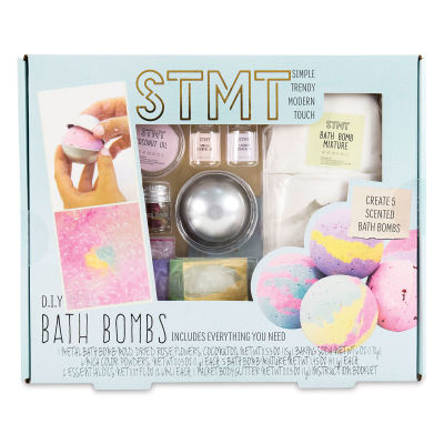 STMT Bath Bomb Kit - Front of package
