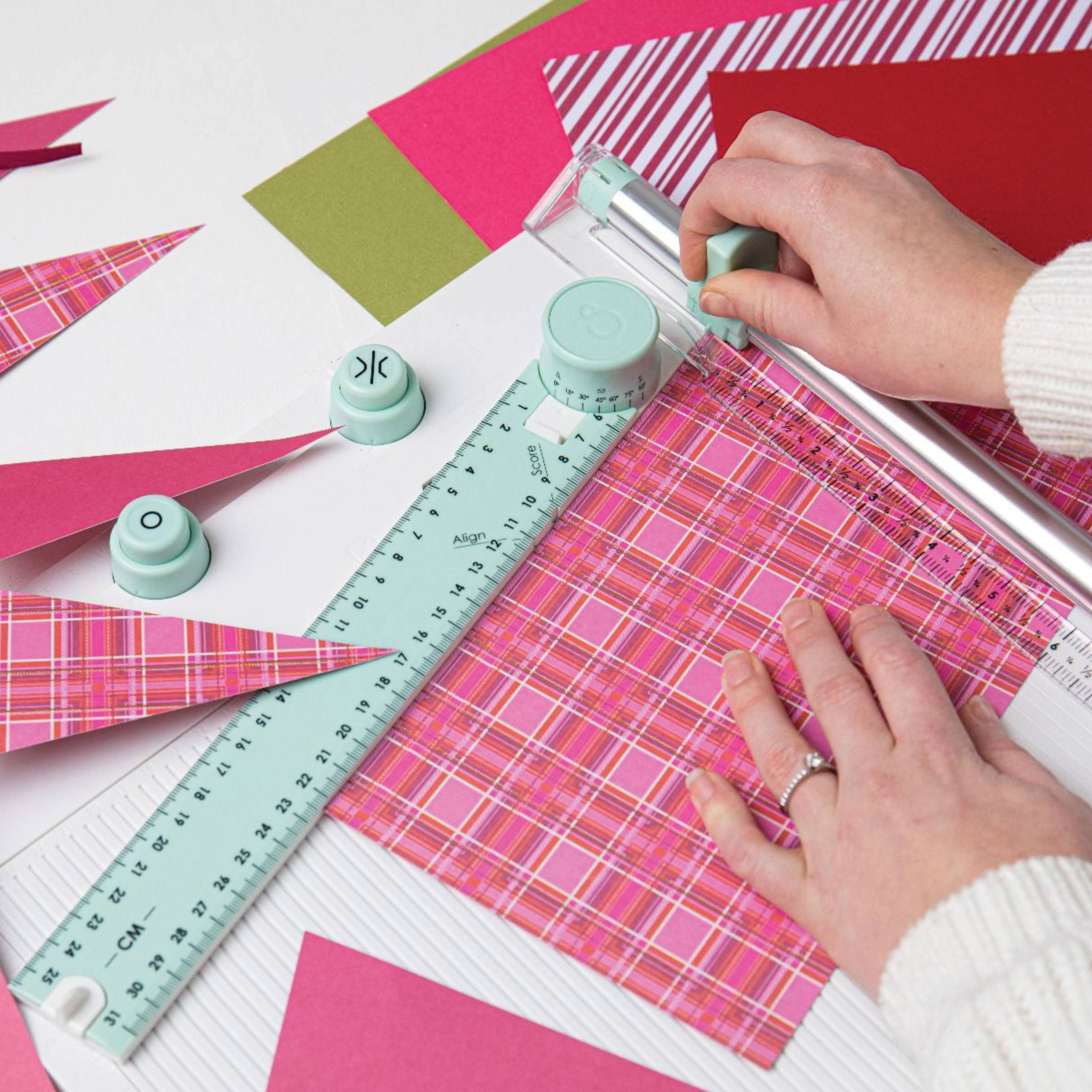 Sizzix Scoring Board & Trimmer | BLICK Art Materials