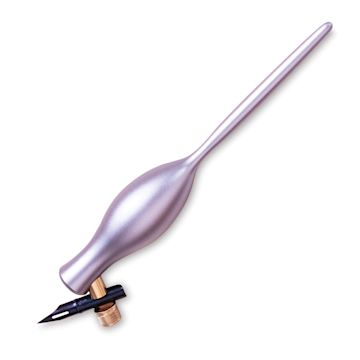 Open in modal - Tom’s Studio Carrot Oblique Calligraphy Dip Pen - Wisteria