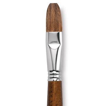 Open in modal - Escoda Versatil Brush - Flat, Size 18, Long Handle close up