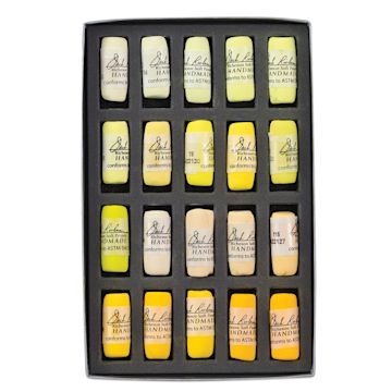 Open in modal - Richeson Soft Handrolled Pastels - Yellows, Set of 20