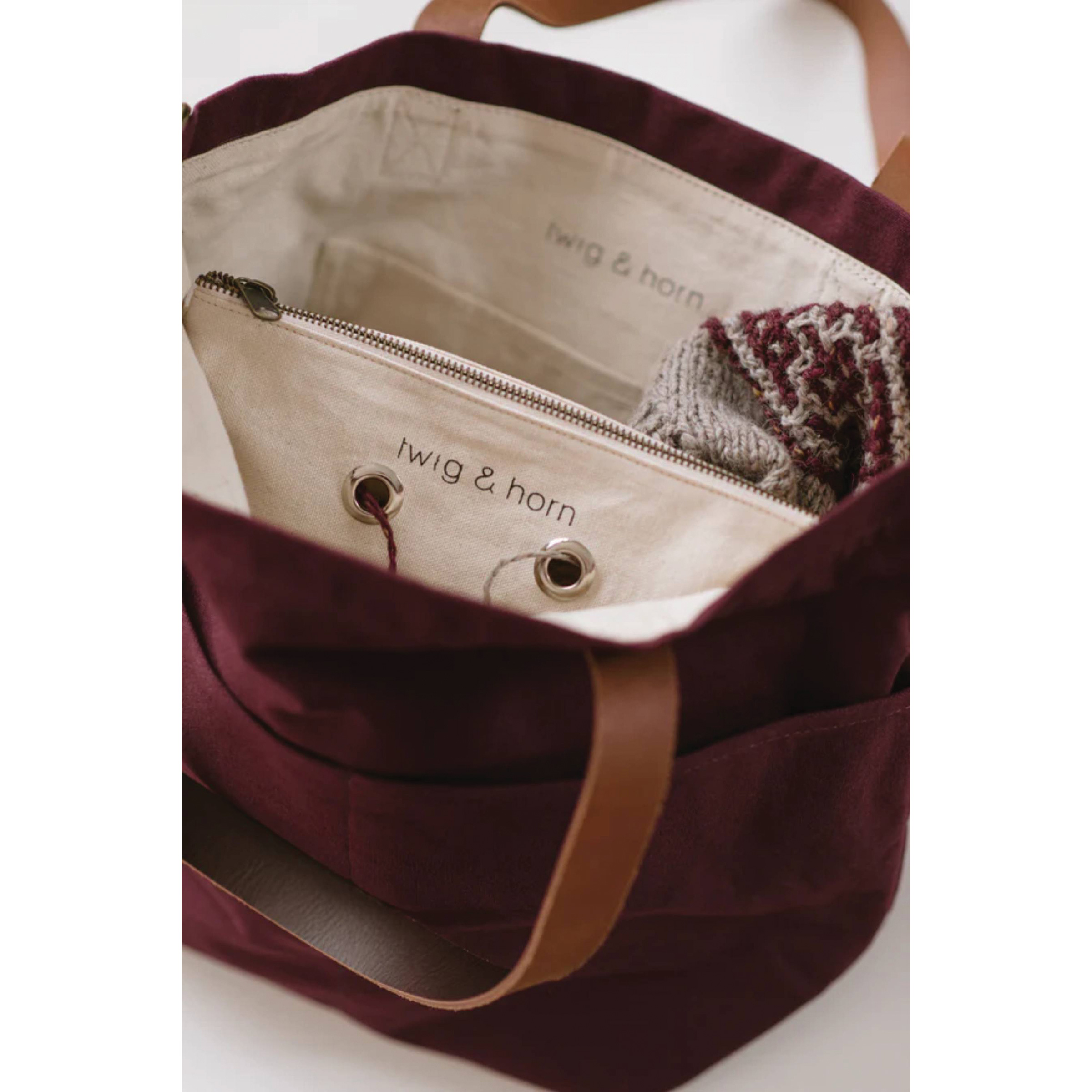 Twig & Horn Canvas Crossbody Project Tote - Jam | BLICK Art Materials