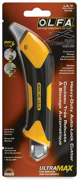 Olfa Heavy-Duty Auto-Lock Utility Knife - front of knife in package shown