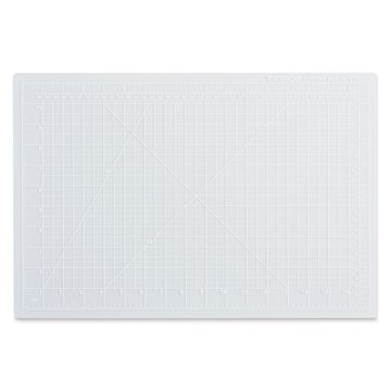 Open in modal - Dahle Self-Healing Cutting Mat – Clear, 12" x 18"