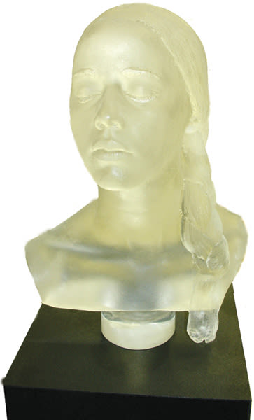ArtMolds AquaClear Resin - Front view of bust made with AquaClear Resin
