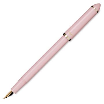Open in modal - Sailor Fude De Mannen Fountain Pen - Pearl Pink, 40 Degree Nib, cap off