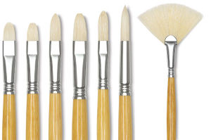 Escoda Clasico Chungking White Bristle - Assorted styles of brushes shown upright
