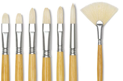 Escoda Clasico Chungking White Bristle - Assorted styles of brushes shown upright