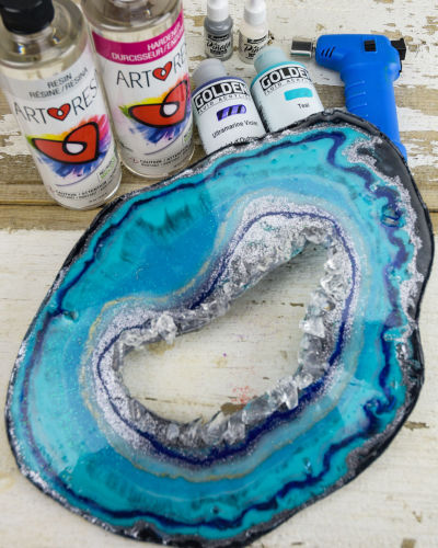 EMBELLISHING A GEODE - Using Liquid Gold Leaf - Geode Paint Pour