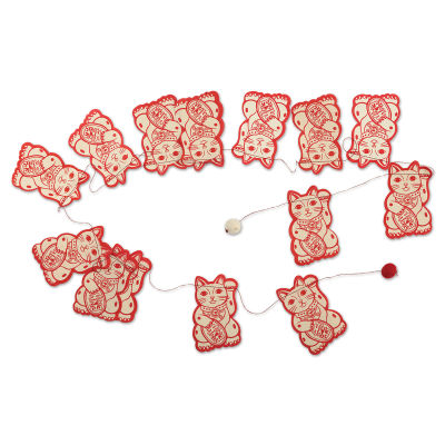 Giftsland Paper Garlands - Length of Lucky Cat shapes
