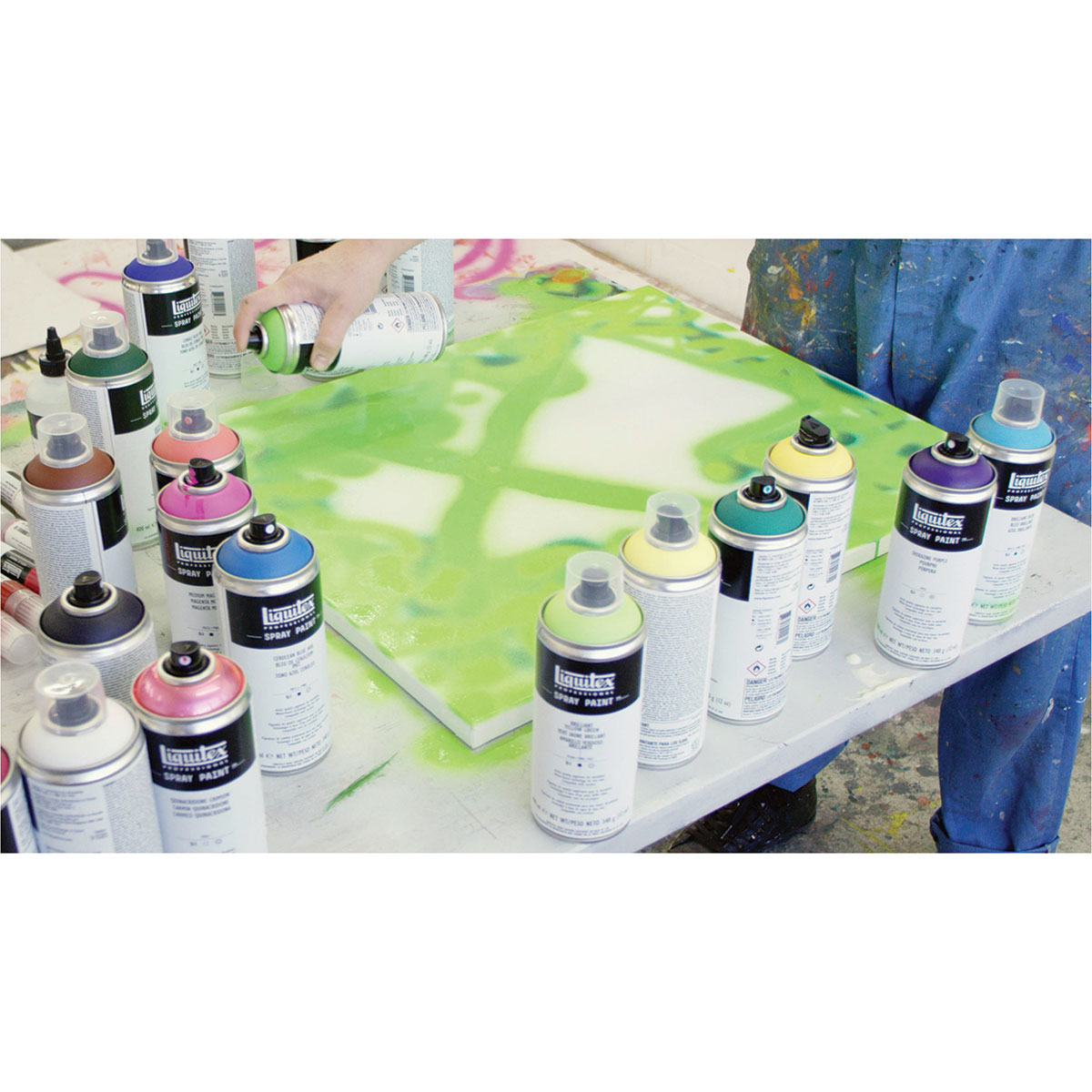 Liquitex Professional Spray Paint 400 mL, Iridescent Rich Silver