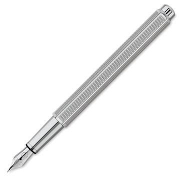 Open in modal - Caran d'Ache Ecridor Retro Fountain Pen - Platinum Coated, Medium Nib, cap off