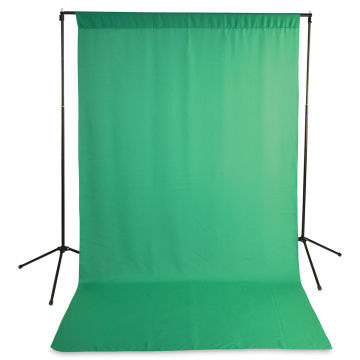 Savage Wrinkle-Resistant Economy Solid  Background Kit - Front view of Green Background Kit