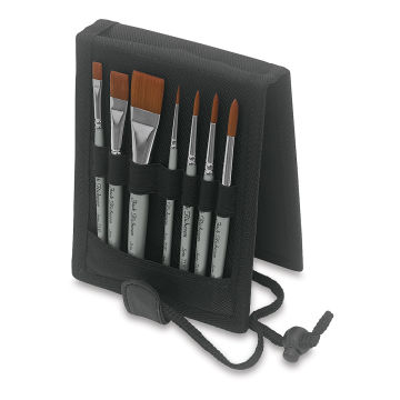 Richeson Plein Air Travel Brushes, Set of 7 shown in Open Storage Pouch