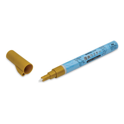 Aitoh Manga Liner Pen - Gold (with cap off)