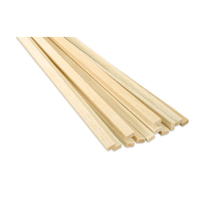 Bud Nosen Balsa Wood Sticks - 1/4" x 1/2" x 36", Pkg of 12 (view of the ends)