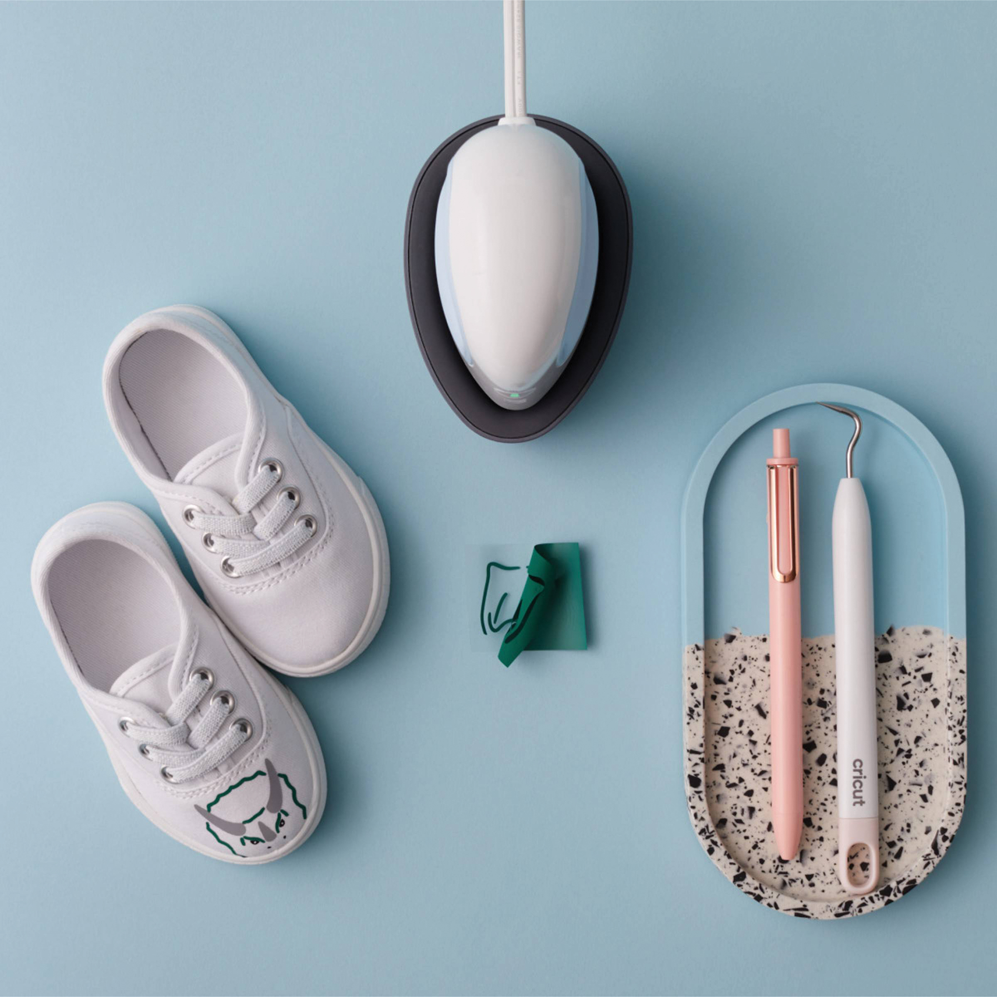 Cricut EasyPress Mini | BLICK Art Materials