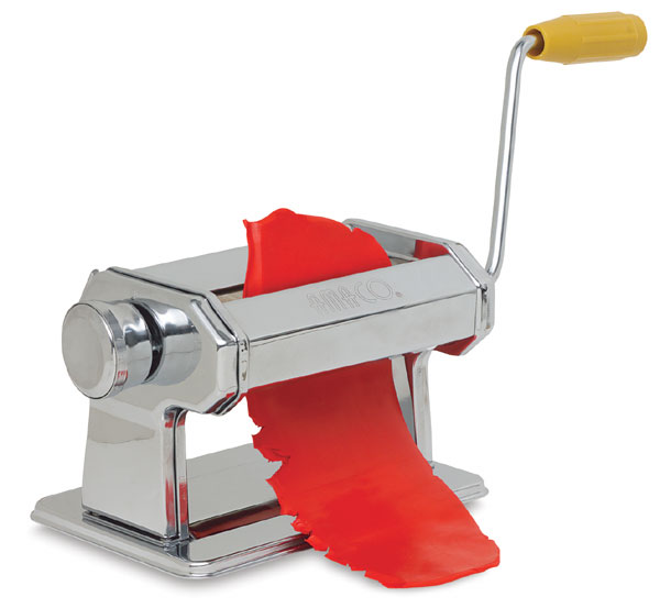 Those who use a pasta machine/ clay rolling machine what is your