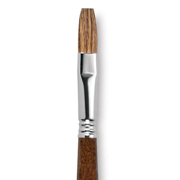 Open in modal - Escoda Versatil Brush - Flat, Size 14, Long Handle close up