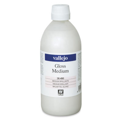 Vallejo Medium - Front view of Gloss Medium Bottle
