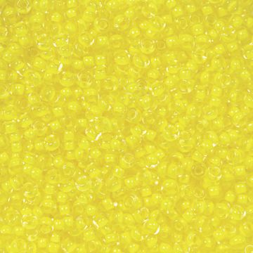 Open in modal - John Bead Terra Intensive Lining Czech Glass Seed Beads - 11/0, Yellow, 23 g - close-up