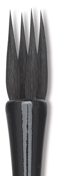 Luco Black Squirrel Round Brushes - closeup of pointed round, 4 lock brush