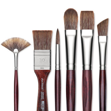 Da Vinci Grigio Synthetic Brushes - Closeup of assorted styles of brushes