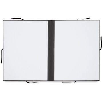 Open in modal - Cachet Deluxe Portfolio Without Flaps - 23" x 31", Black