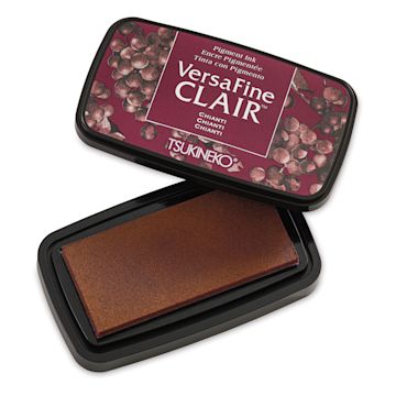 Open in modal - VersaFine Clair Ink Pad - Chianti with lid off