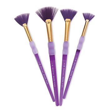 Open in modal - Royal & Langnickel Big Kid's Choice Lil' Grippers Synthetic Brushes - Fan, Set of 4
