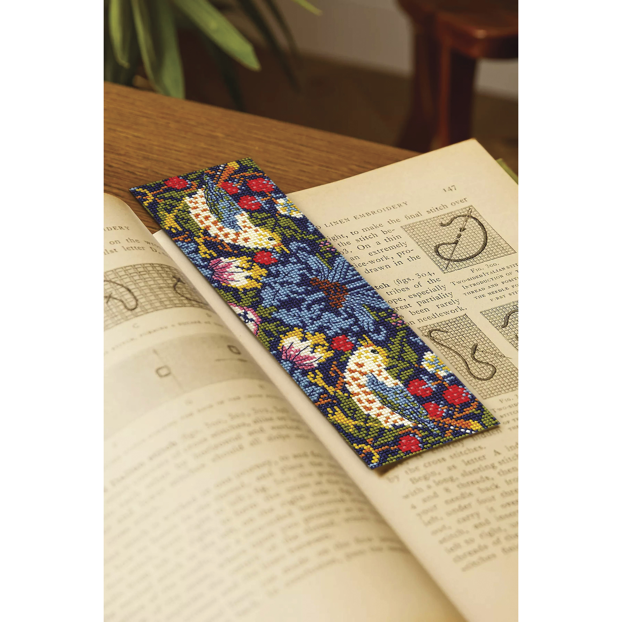 DMC The Museum Collection Cross Stitch Bookmark Kit - 