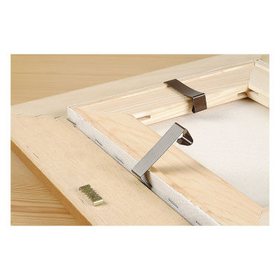 Frame Clips, Example of Use