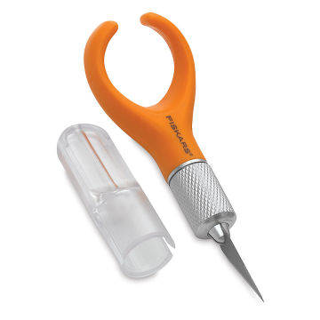 Fiskars Fingertip Detail Knife - Knife at angle with safety cap adjacent