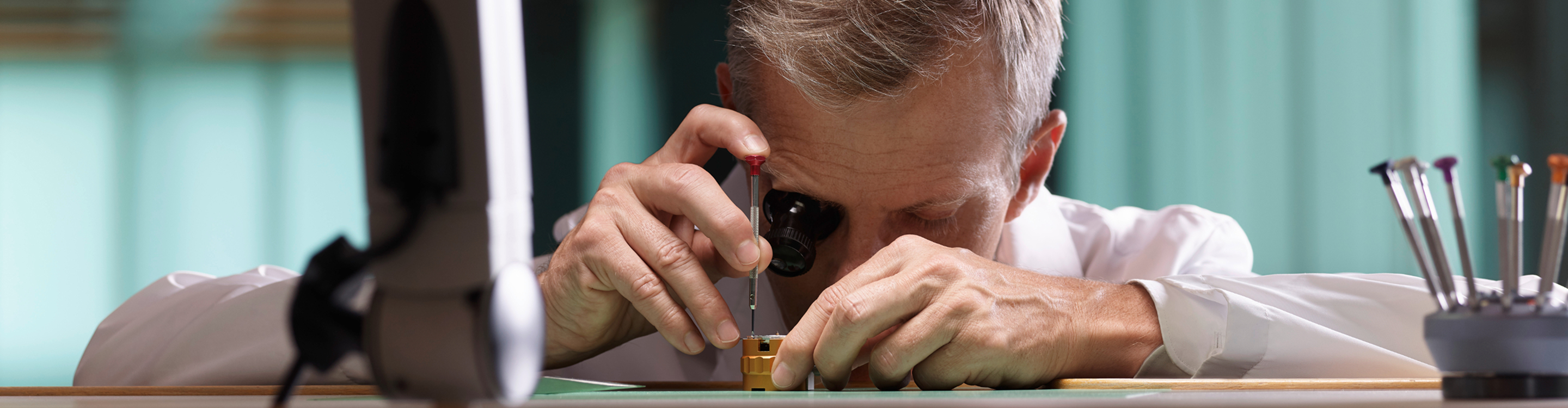 Rolex servicing prices – service centre reception