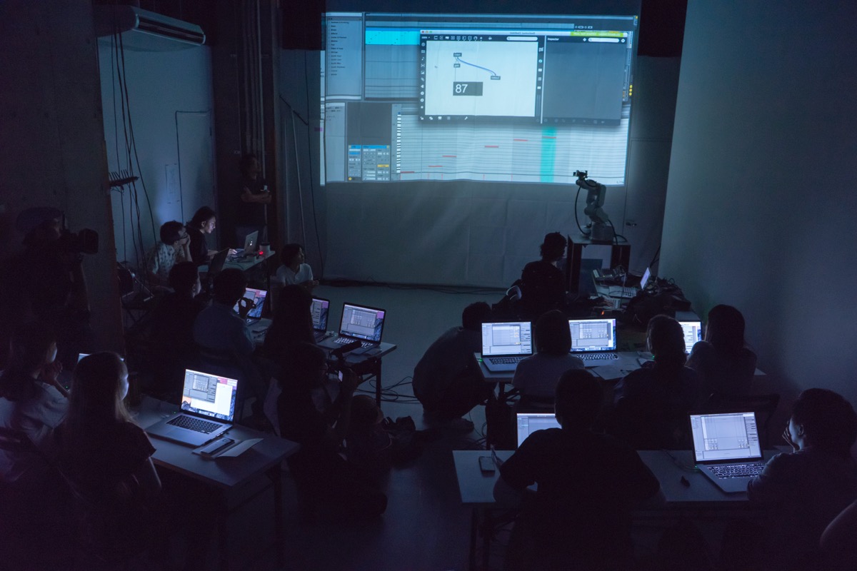 Rhizomatiks Research + MIKIKO - summer workshop 2015 · WORKS