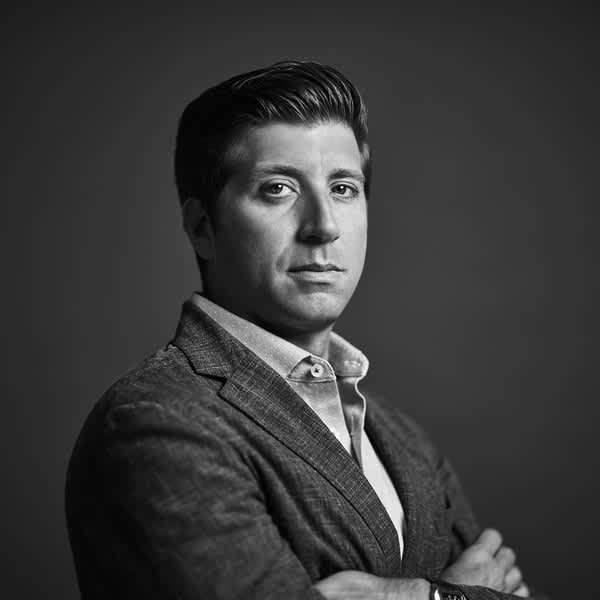 Chris Ferraro headshot