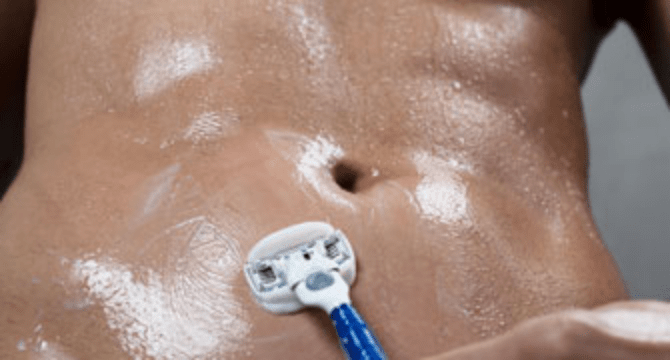 Cómo depilarse los genitales masculinos