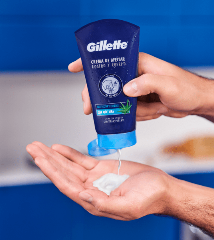 Crema para Afeitar Hombres Gillette con Aloe Vera para Cara y Cuerpo 150mL