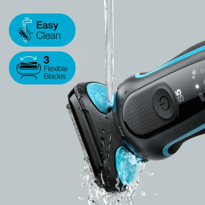 Series 5 51-M4500cs Wet & Dry shaver with charging stand and 1