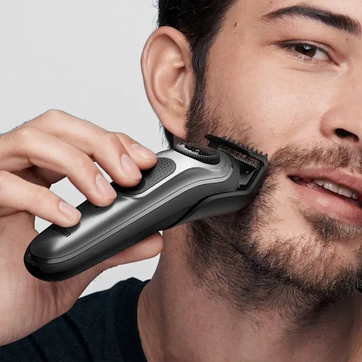 Short to medium beards Short to medium beards