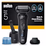 Image of Series 5 N7200cc shaver set with 4in1 SmartCare center, a cartridge and a Precision trimmer attachment.