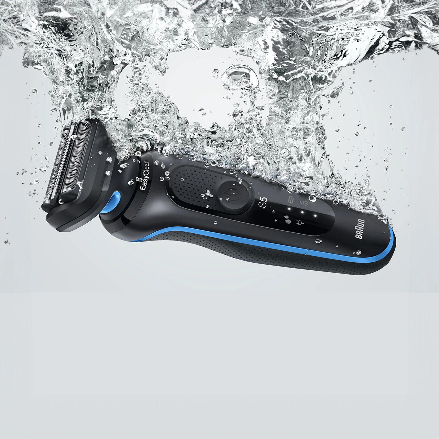 Series 5 51-B1200s Wet & Dry shaver with 1 attachment, blue.