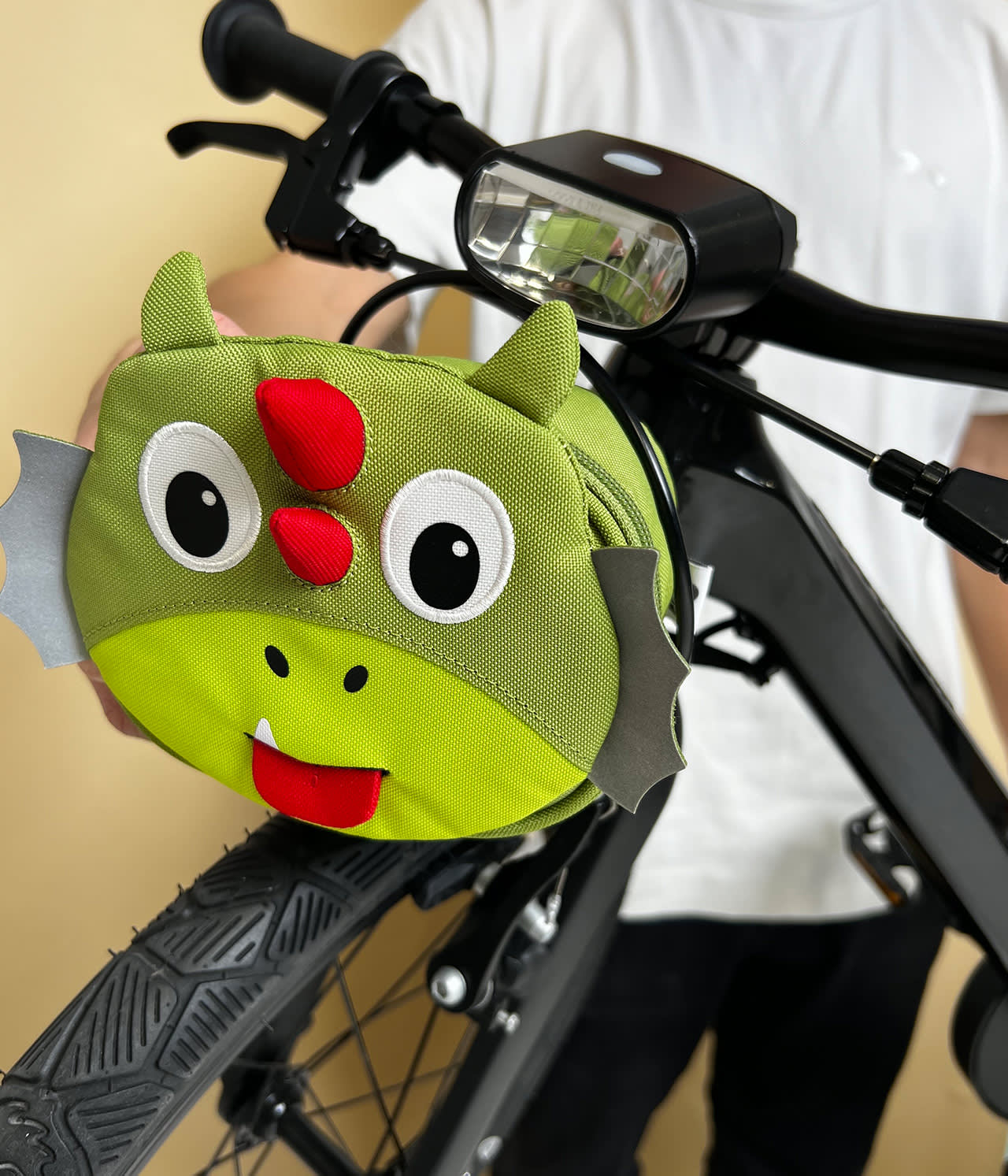 affenzahn-fahrrad-lenkertasche-befestigung-anleitung-schritt-1