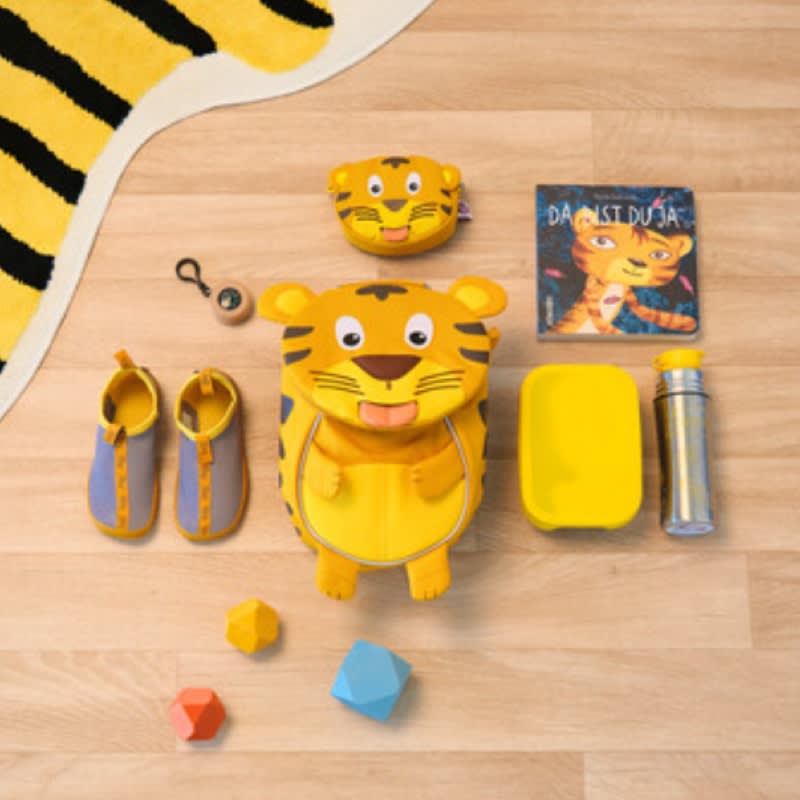 affenzahn-gutmarkiert-namensaufkleber-anwendung