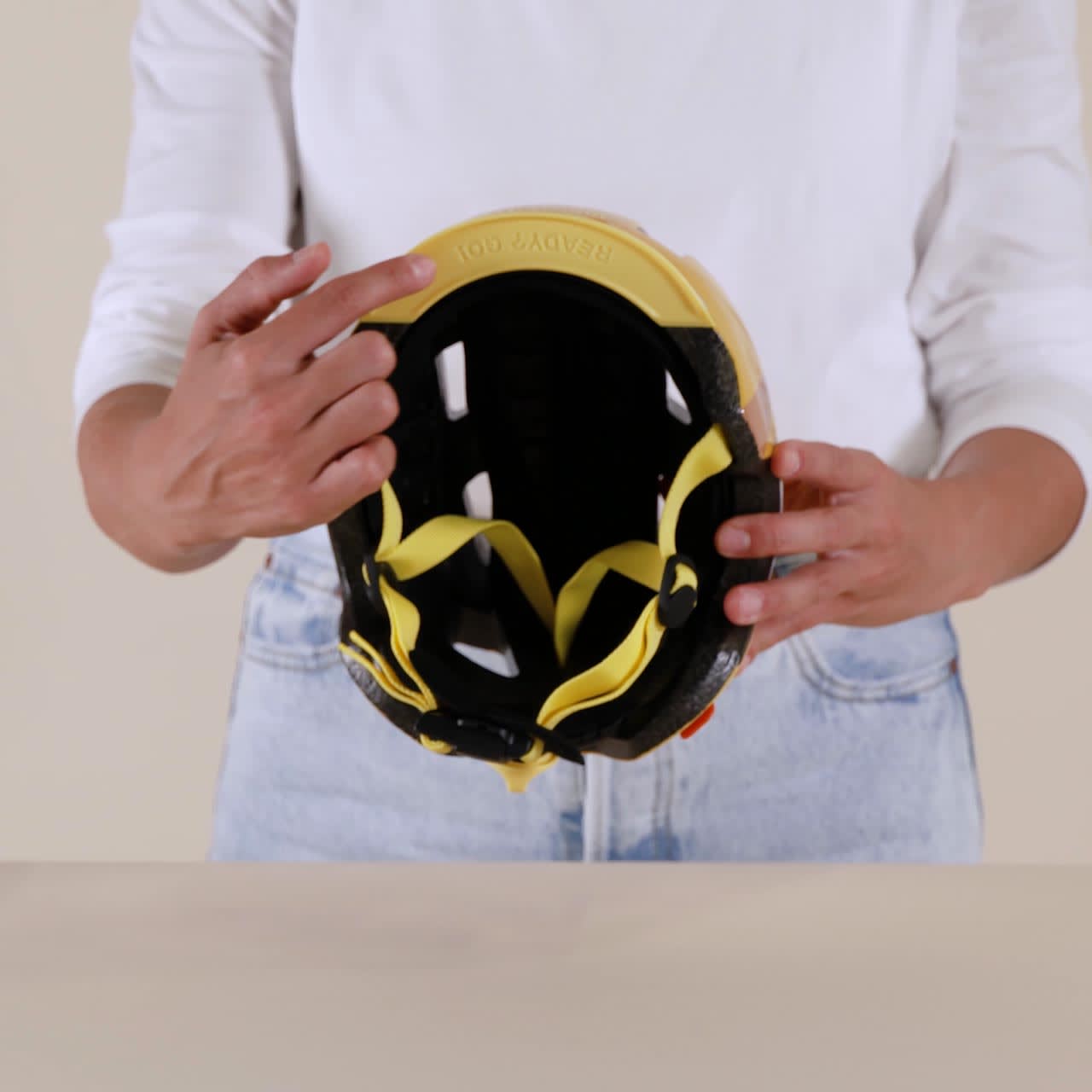 affenzahn-funktionskachel-helm-aufprall