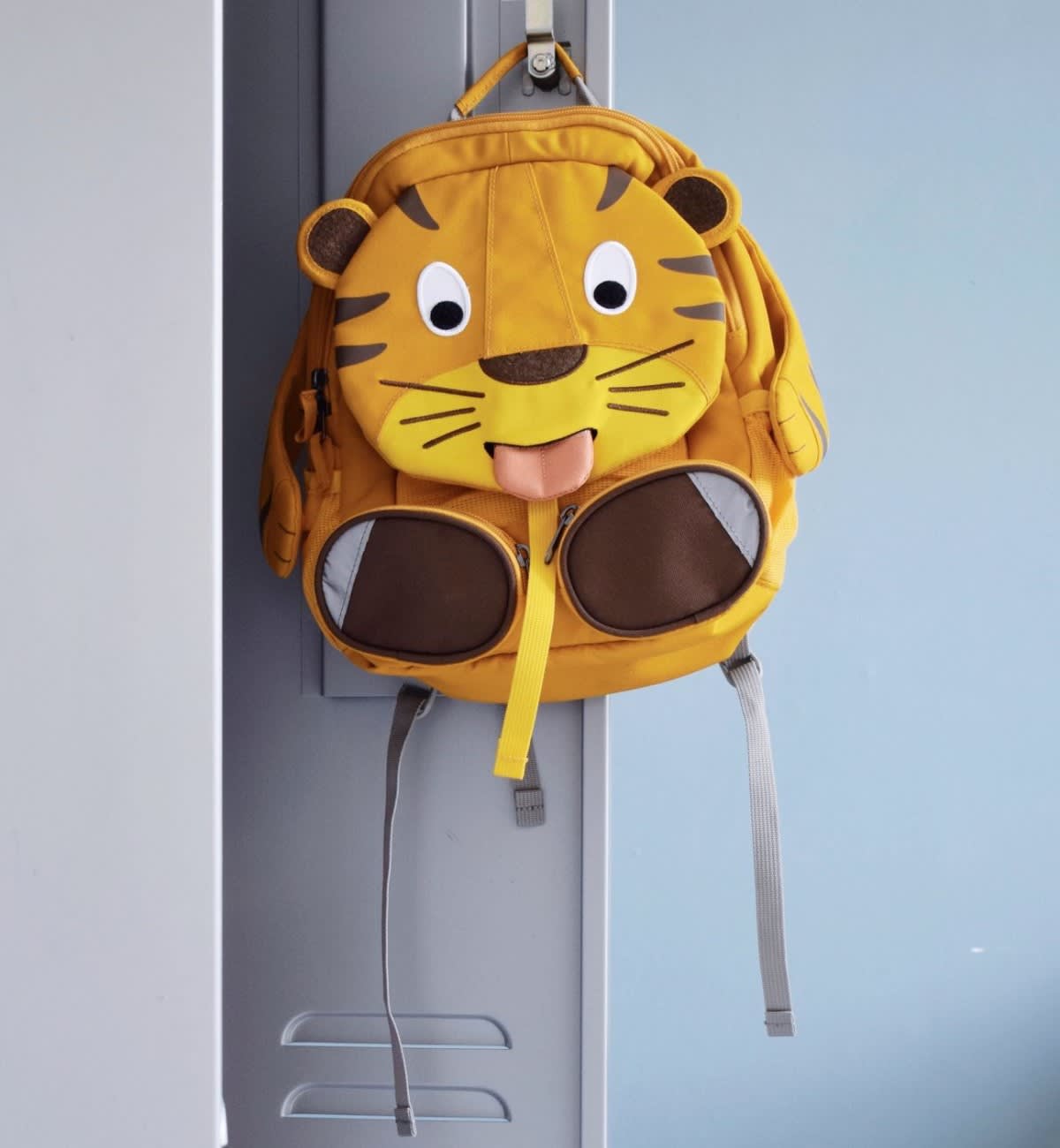 affenzahn-tiger-garderobe-kinderzimmer-kindergarten