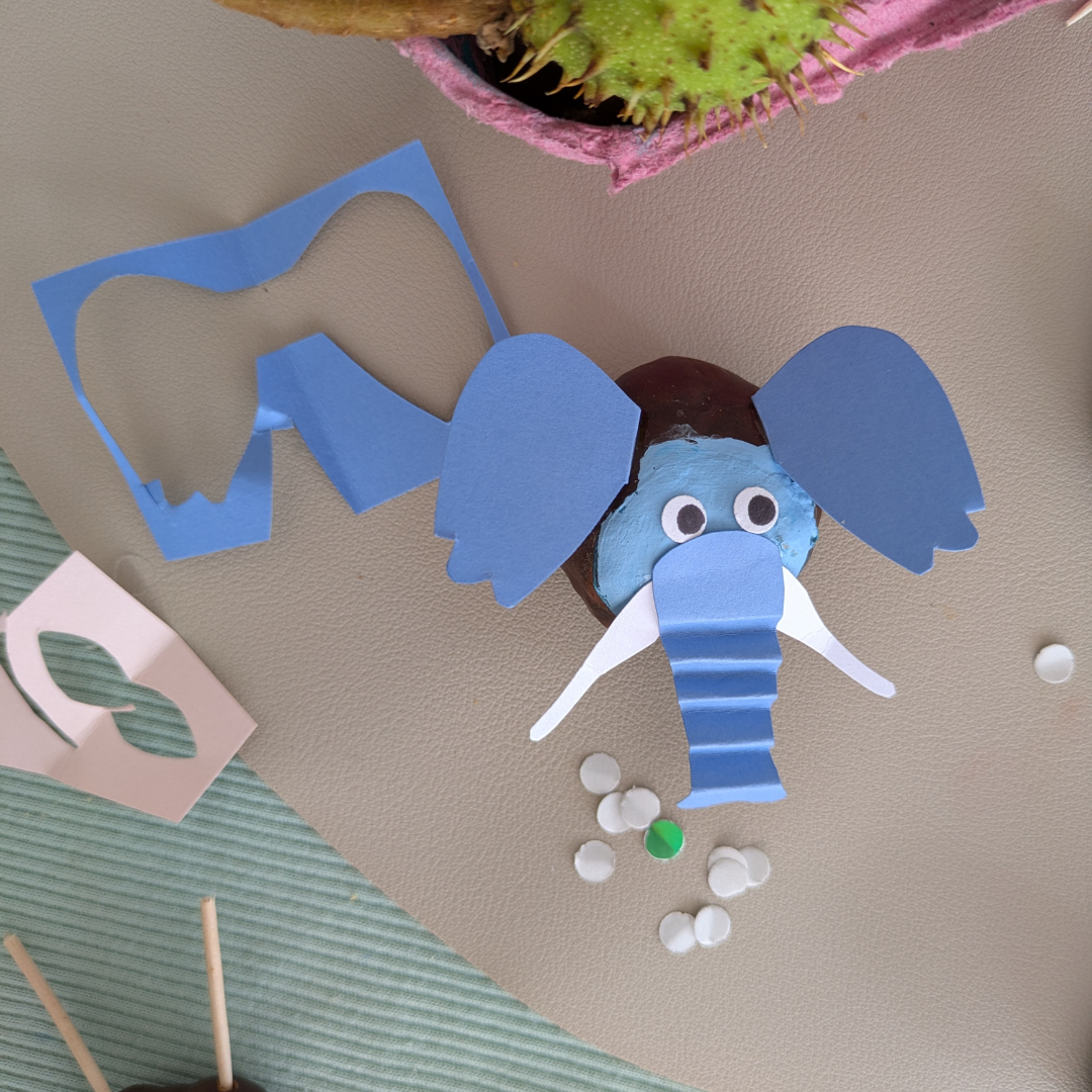 Media // Image // Blog Post // Affenzahn Herbst DIY Kastanientiere// Step 2