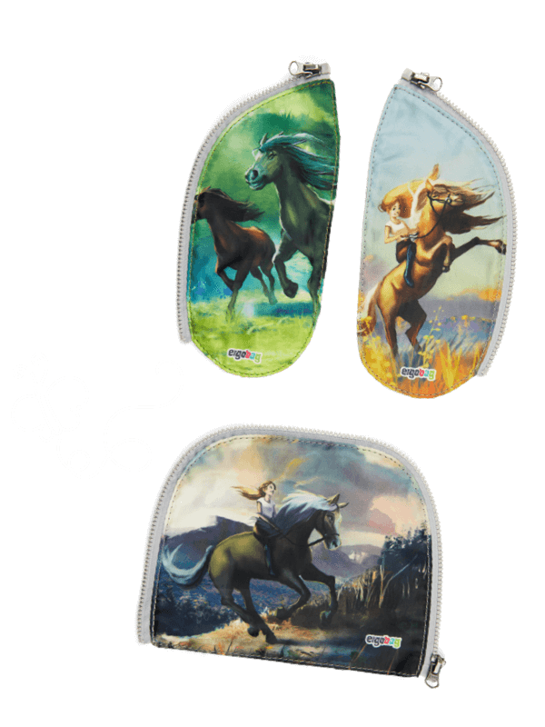 ergobag-zubehoerwelt-pferde-teaser-tile-image-individualisierungs-zubehoer-zip-set-xl