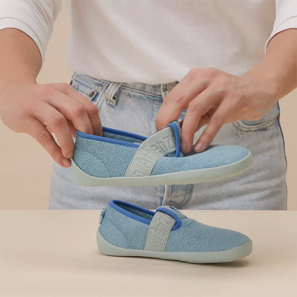 1x1-no-text-Kinderleichter-Verschluss-Hausschuh-Vegan-Dreamy preview