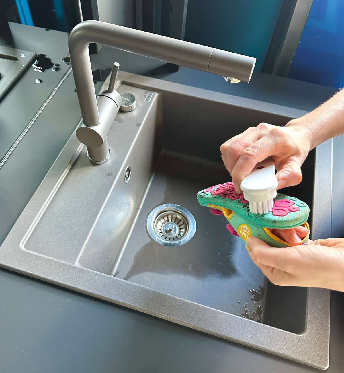 afz-sandalen-reinigen1